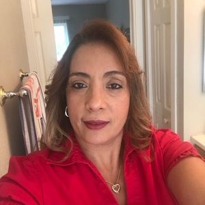 Meet your Posher, Josefina